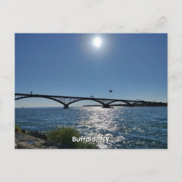 O cartão postal da Peace Bridge