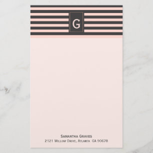 O chique cora e artigos de papelaria Monogrammed