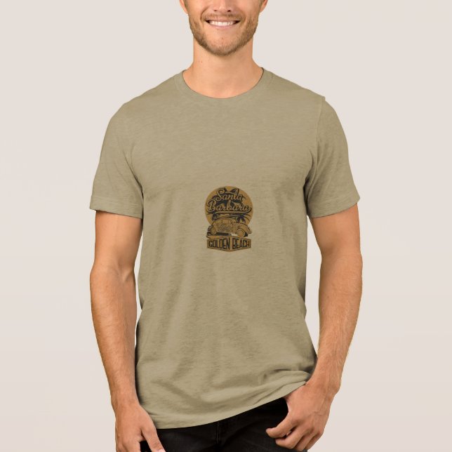 O design da camiseta é praia dourada (Frente)