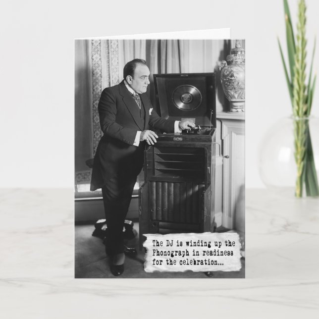 O DJ está pronto para o cartão de aniversário (Frente)