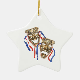 O drama mascara o ornamento