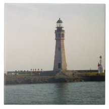 O Farol do Erie Basin Marina