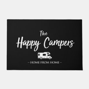 O feliz tapete da porta dos campistas