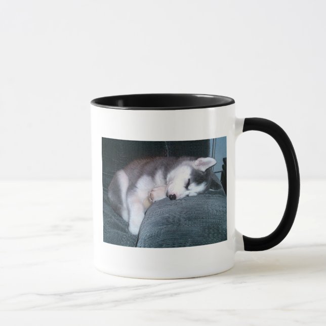 O filhote de cachorro dorme caneca (Direita)