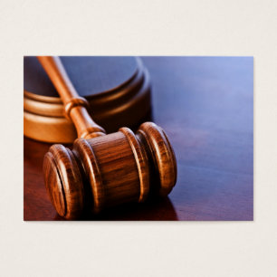 O Gavel do juiz de madeira