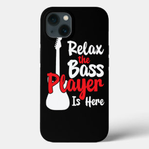 O Jogador de Bass está aqui com cordas de violão e