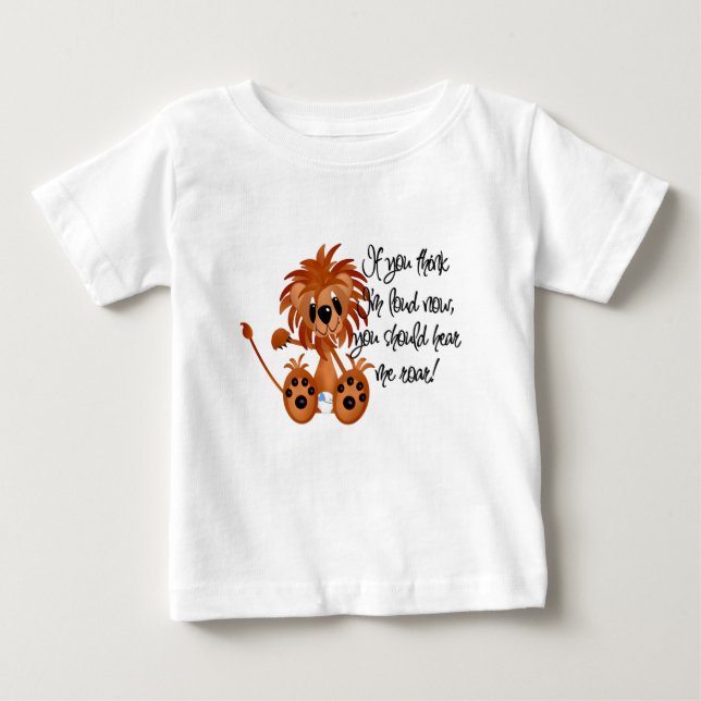 O leão do bebê ouve-me rujir o camiseta e os (Frente)