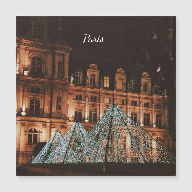 O Louvre, Paris, França (Frente)