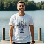 O maior Dia de os pais personalizado de fotos do P<br><div class="desc">Mostre seu pai incrível como ele é maravilhoso e amado com nossa divertida e na moda "O Maior Pai do Mundo" personalizada e carinhosa. O design apresenta o "Maior Pai do Mundo" em um design de tipografia de marinho e personalizado com sua própria foto especial da família. presente de excelente...</div>