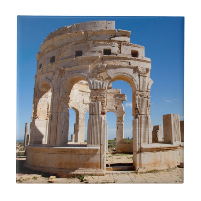 O Mercado, Leptis Magna, Distrito Al Khums (Frente)