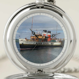 O Navio a vapor Waverley Paddle que navega na Escó