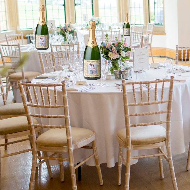 O Nome E A Foto Do Casal Da Placa De Tarot Dourada (Wedding Reception)