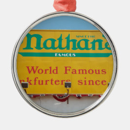 O ornamento famoso de Nathan