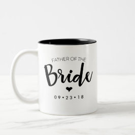 O pai da caneca da noiva personaliza sua data