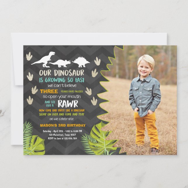 O partido do dinossauro do convite do aniversário (Frente)