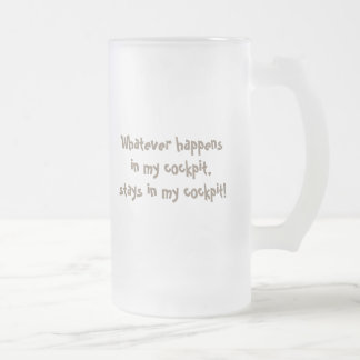 O partido pilota a caneca de cerveja da cerveja