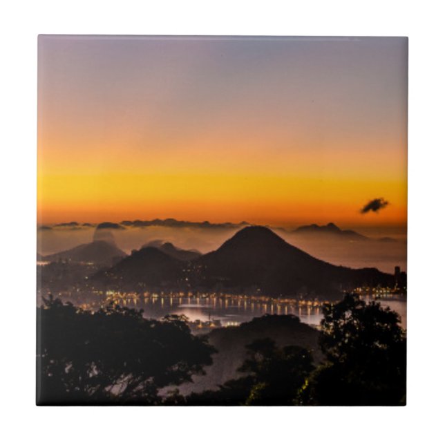 O pavilhão chinês, Rio de Janeiro, Brasil (Frente)