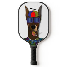 O Pinscher Faz Carnaval