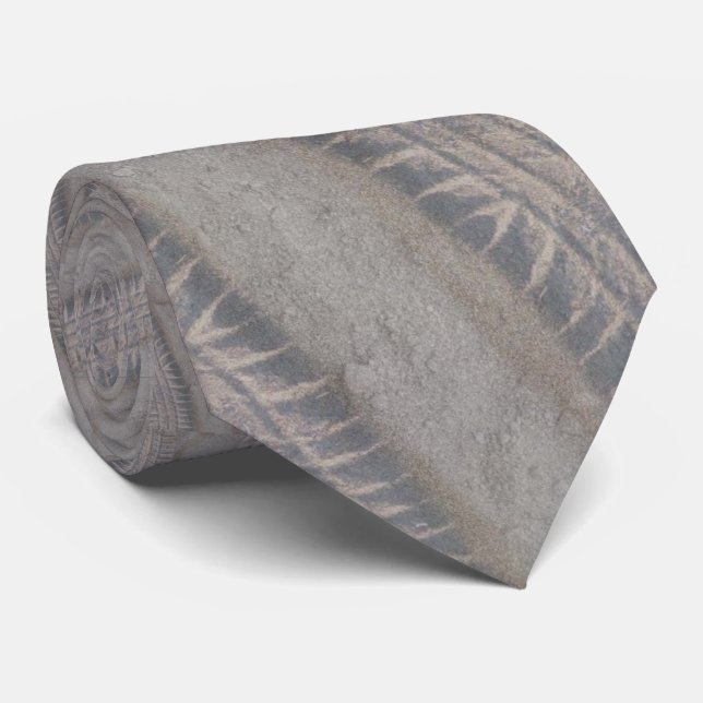 O pneu segue a gravata (Rolled)