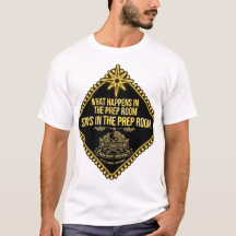 O QUE ACONTECE NA SALA DE PREPARAÇÃO — Camiseta en
