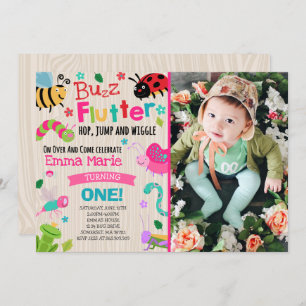 O rosa da menina do convite do aniversário dos