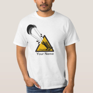 O salto. Camisa surfando do humor do papagaio