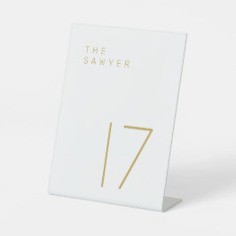 O Sawyer 17, Dourado e branco, número da mesa