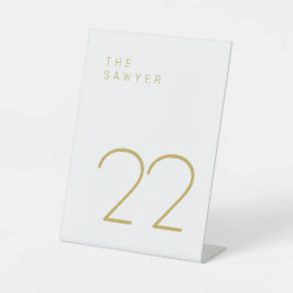 O Sawyer 22, Dourado e branco, número da mesa