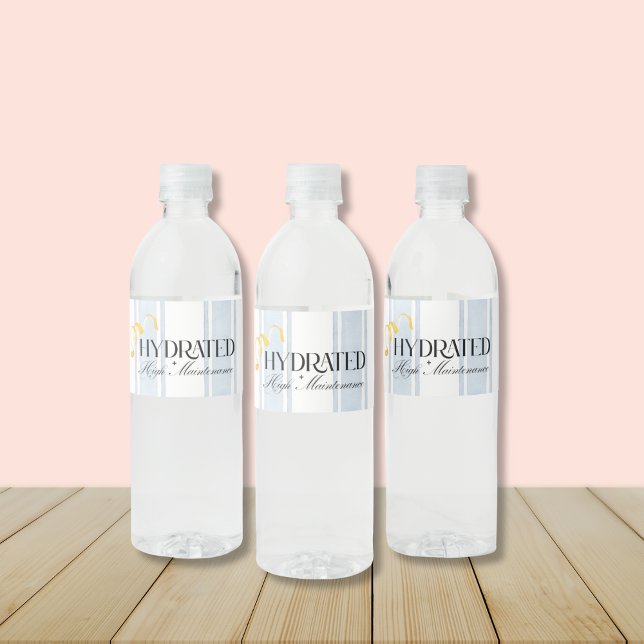 O tema Esposa Lotus - Lemon Rótulo da garrafa de á (“HYDRATED AND high maintenance” White Lotus Bachelorette Water Bottle Labels- Lemon Theme | Buy now!)