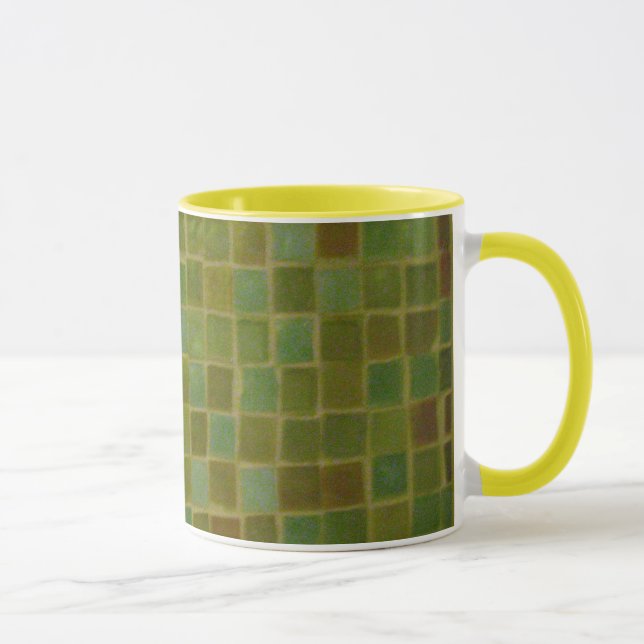 O verde esquadra a caneca de café (Direita)