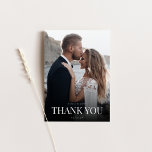 Obrigado Cartão de Casamento com Foto<br><div class="desc">Se você ama clássico,  este simples design é certo para você. Esta placa apresenta um design elegante,  com um fundo bege com espaço para uma foto personalizada. O clássico bege e castanho sob a imagem é moderno e simples.</div>
