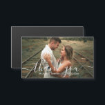 obrigado, seu mago de fotos de casamento de caligr<br><div class="desc">foto de fundo de freepik.com obrigado elegante,  seu moderno roteiro,  foto magnética de casamento</div>