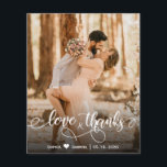 Obrigados e Amas de Casamento do Script de Caligra<br><div class="desc">Mapa de Obrigados e Apelidos de Casamento Moderno de Orçamento Foto do Script de Casamento "Amor e " Obrigado Cartão THIN de baixo orçamento de barato personalizado. Modelo de cartões de agradecimentos de casamento moderno Na moda com uma foto vertical de cheio na frente com o texto sobreposto "Amor e...</div>