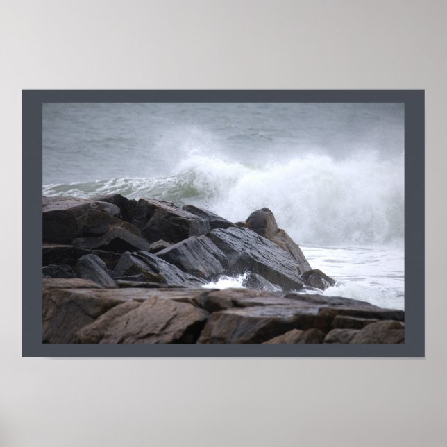 Ocean Waves Crashing Rocks Poster (Frente)