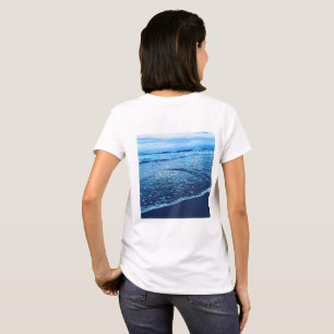 Oceano básico da camisa do t das mulheres