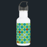 Octagons Atômicos Garrafa de Água<br><div class="desc">Octagons - eles não são mais só para sinais de stop! Esta Garrafa de Água de Octagons Atômicos apresenta octógons verdes e lacrimogêneos alternados sobre fundo azul claro. Mas se você está pensando, "Isso não soa muito atômico", segure-se no seu capacete espacial porque há mais. Isto, kitschy, meio século moderna...</div>