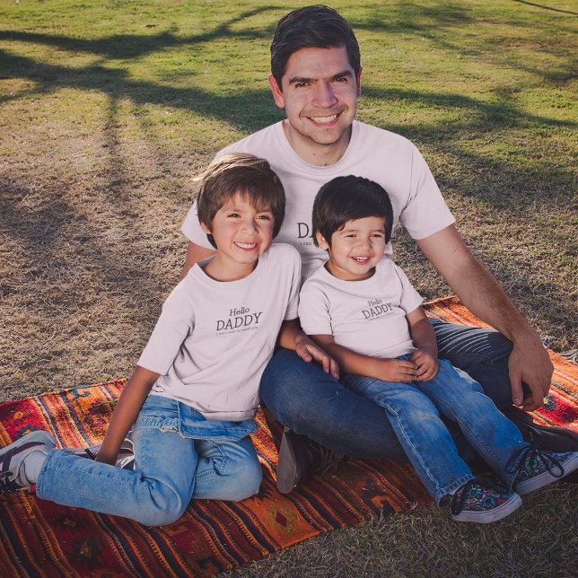 Olá Pai. Mal posso esperar para te conhecer. (Criador carregado)