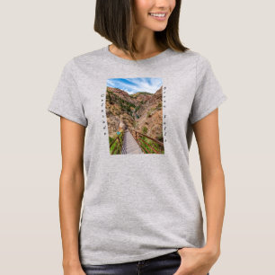 Olhando para baixo em sete escadas, camiseta femin