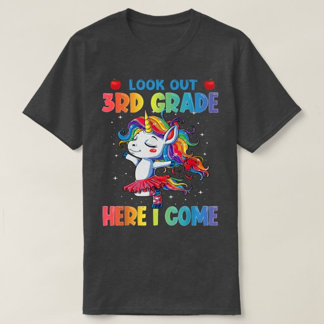 Olhe o 3º ano aqui eu venho da camiseta Unicorn (Frente do Design)
