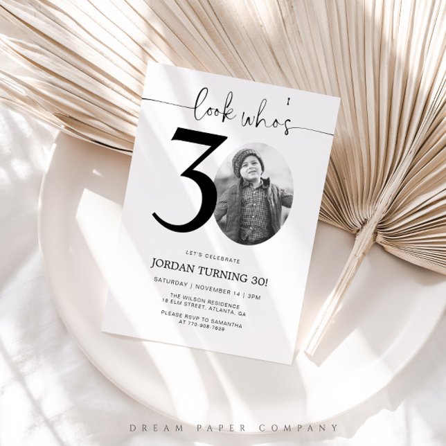 Olhe Quem Faz 30 | Convite de Aniversário de 30 an (30th Birthday Invitation)