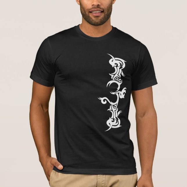 Om Tribal / Design Aum em Camisas Escuras (Frente)