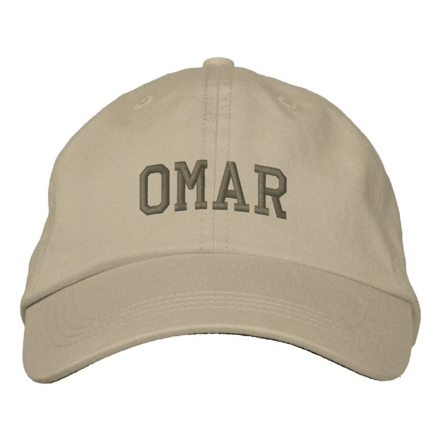 Omar Name Embroiderou Boné / Chapéu (Frente)