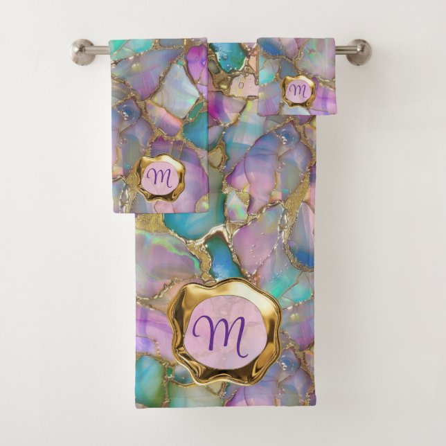 Opal colorido e toalha Dourada líquida (Insitu)