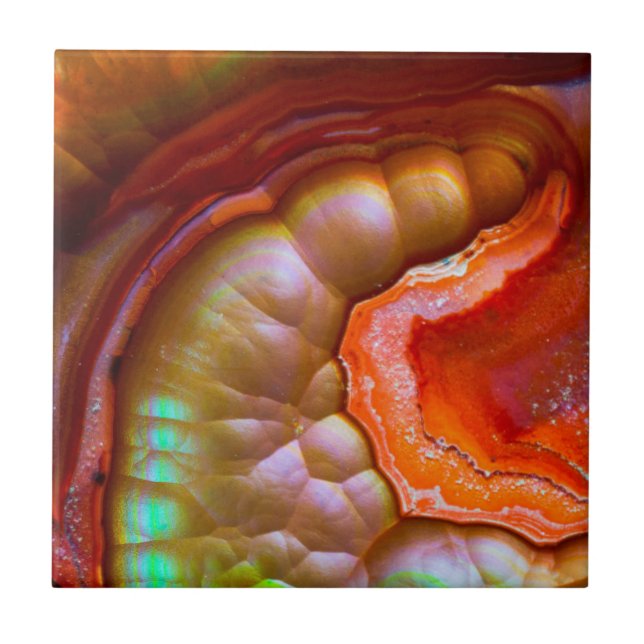 Opal de fogo iridescente vermelho (Frente)