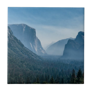 Opinião do túnel de Yosemite