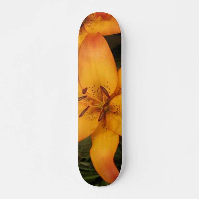 Orange Lily Skateboard (Frente)