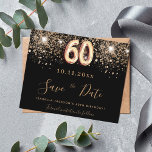 Orçamento 60º aniversário - brilho preto salvar a<br><div class="desc">Uma moda e moda Salve a data para uma 60ª festa de aniversário. Um fundo preto decorado com falso brilho dourado. Modelos de uma data,  nome e texto. Letras coloridas com ouro. O texto: Salvar a Data é gravado com um script de estilo com letra de tendência grande.</div>