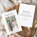 Orçamento Moderno Minimalista - Obrigado Cartões<br><div class="desc">Casamento de Orçamento Obrigado Cartões que têm uma foto na frente e atrás. Os cartões de agradecimento contêm uma tipografia cursiva moderna,  escrita com letra de mão,  que é elegante,  simples e moderna para usar depois de você celebrar o dia de casamento simples e minimalista.</div>
