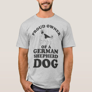 Orgulhoso Proprietário de uma Camiseta de Cachorro