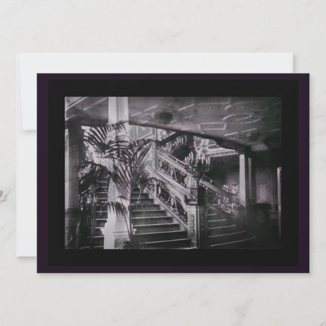 Ornamentado Stairwell D Deck (Frente)